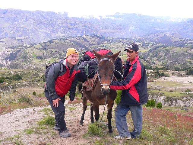 ecuador-quilotoa-me-mula.JPG