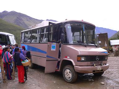 peru-cuzco-benz.JPG