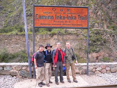 peru-inca-trail-day-1-guys.JPG