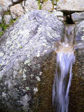 peru-inca-trail-day-3-forever-young-water.JPG