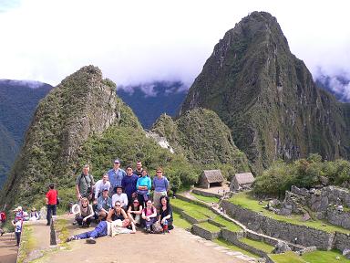 peru-machu-picchu-expedition-team.JPG